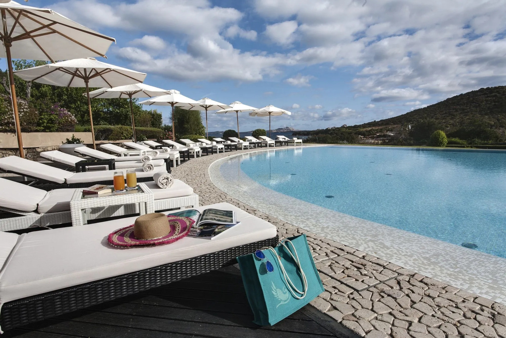 L'Ea Bianca Luxury Resort