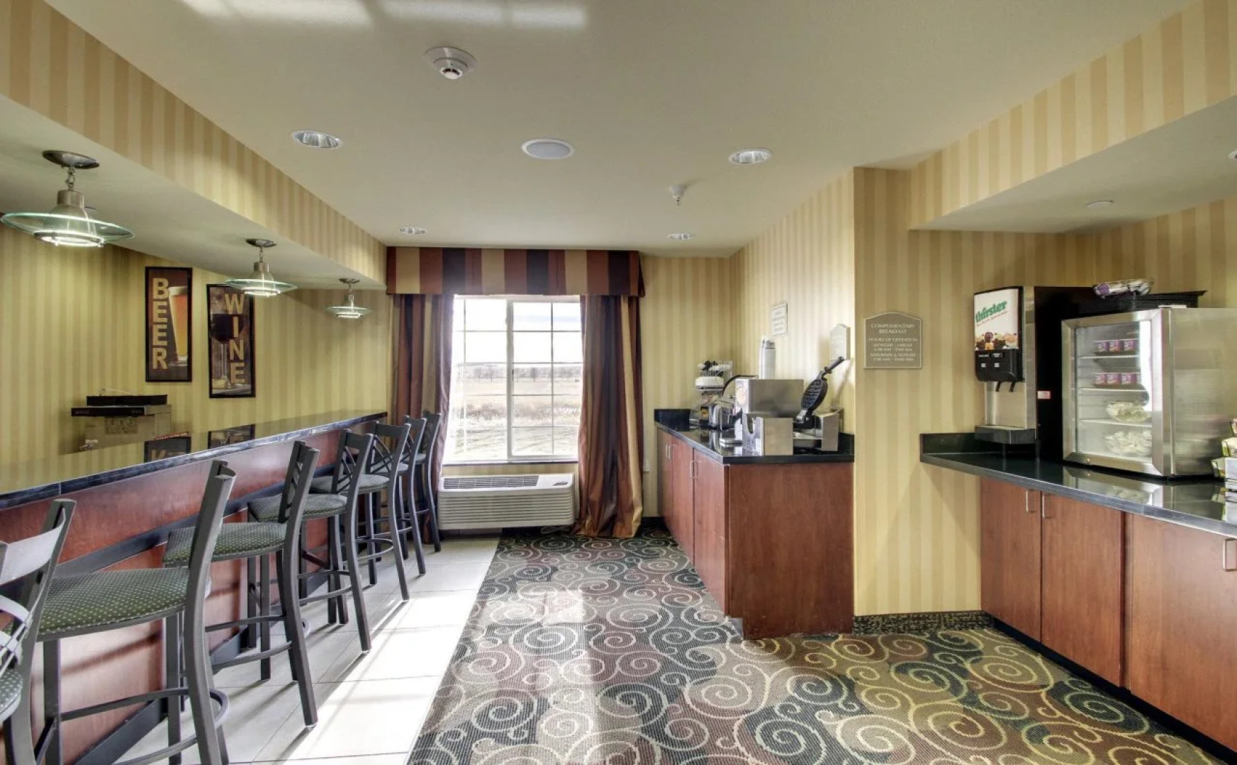 Cobblestone Hotel & Suites - Wayne