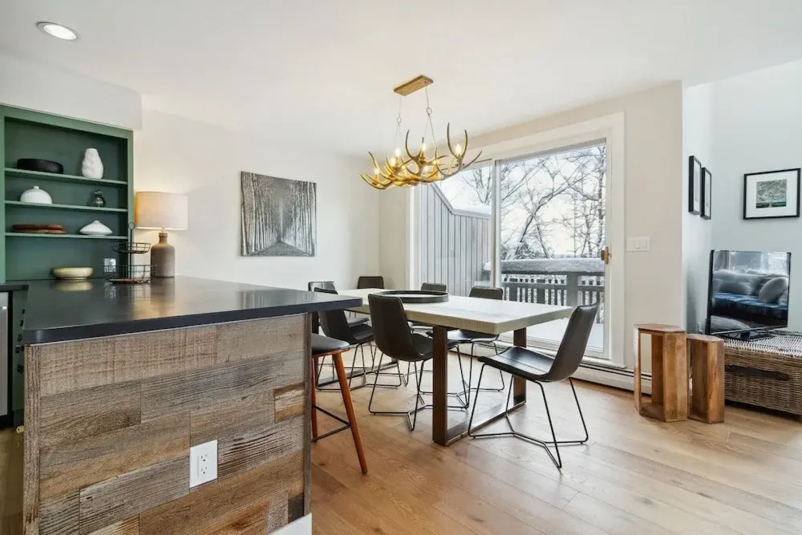 Slopeside In Okemo - Beautifully Renovated Spacious Family Townhouse 3 Bedroom Townhouse by RedAwning