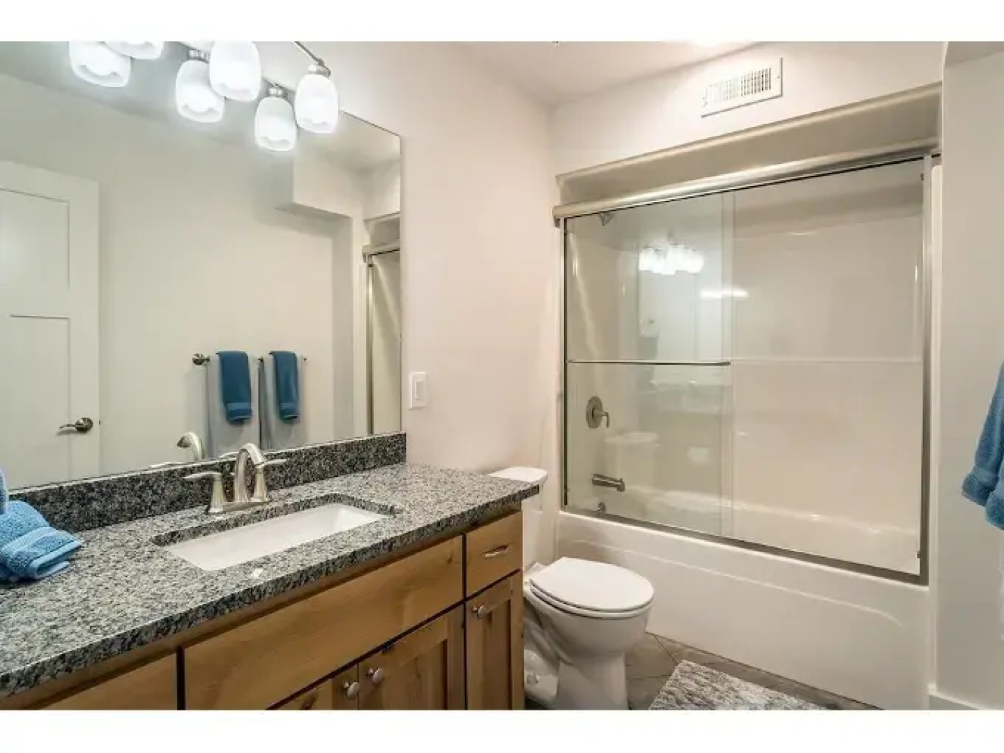 Seagate: Starboard~coos Bay~premiere Property