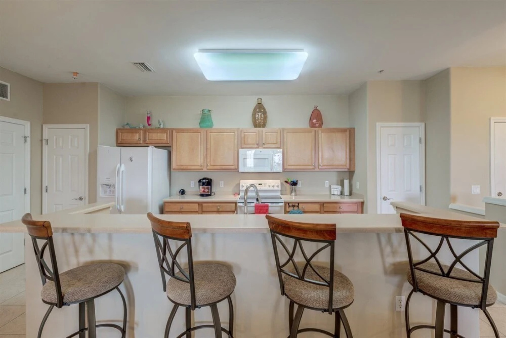 Majestic Palms Condo