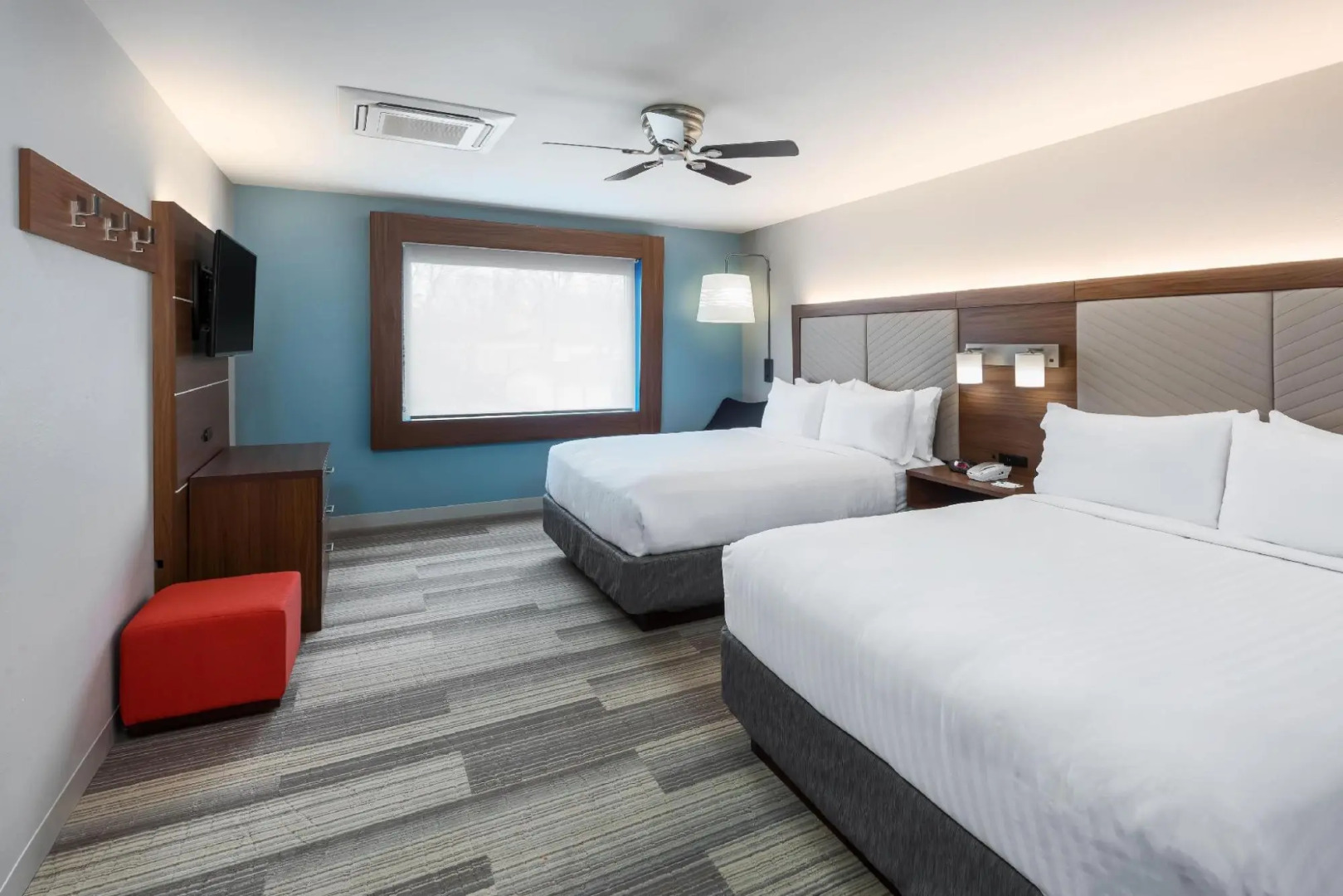 Regency Inn And Suites