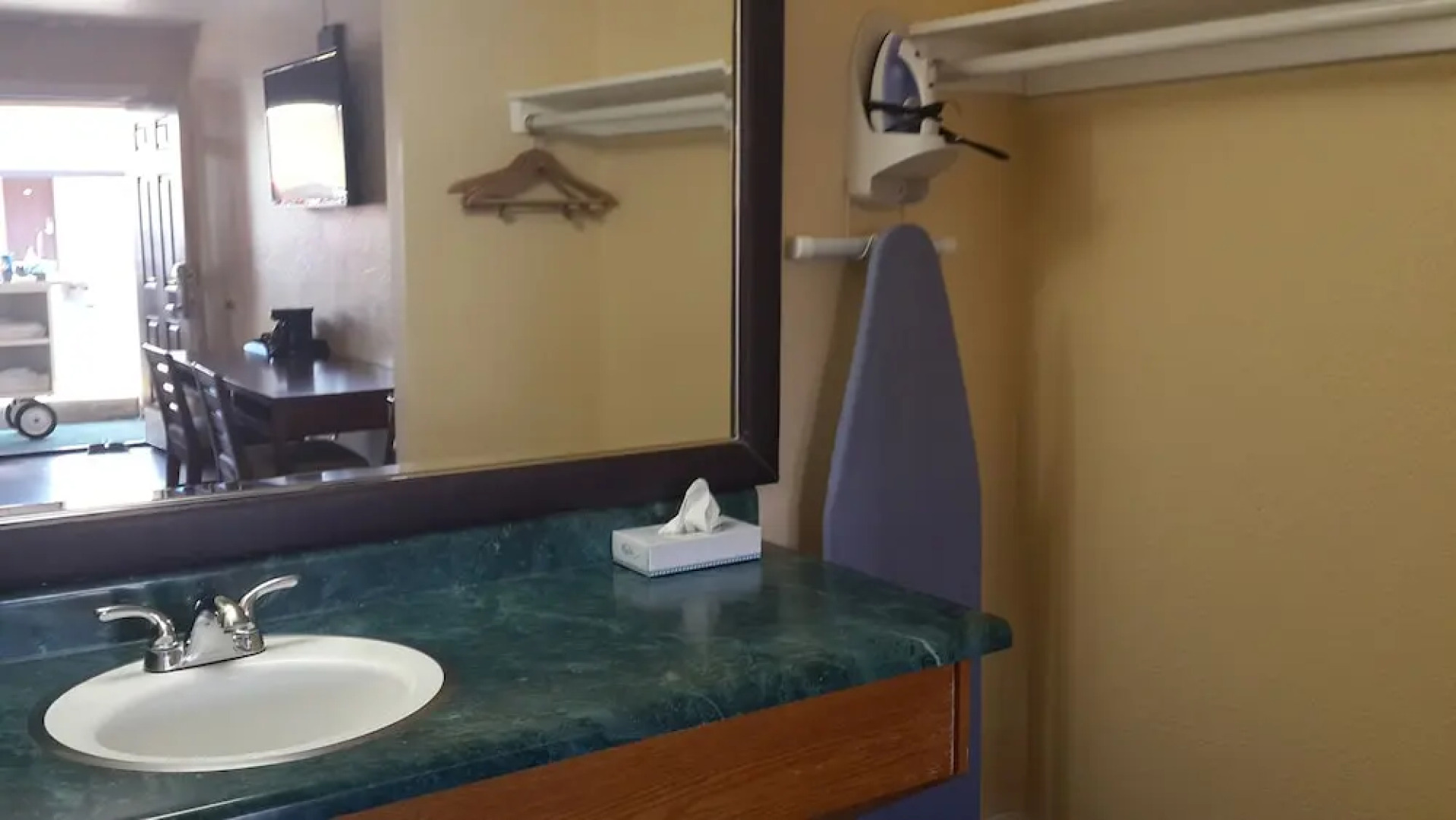 Rodeway Inn At Route 66