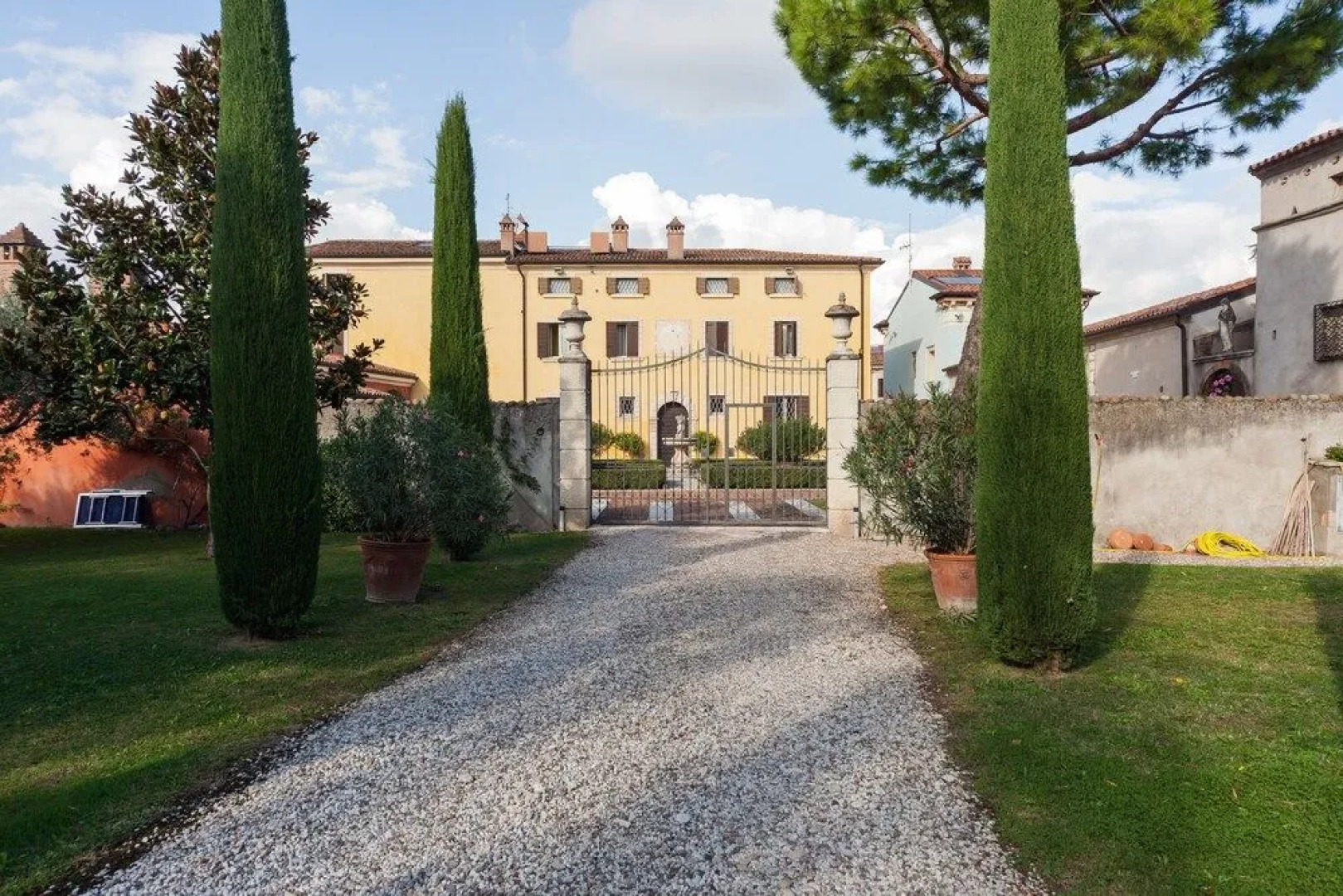 Talamo B&B from 1570