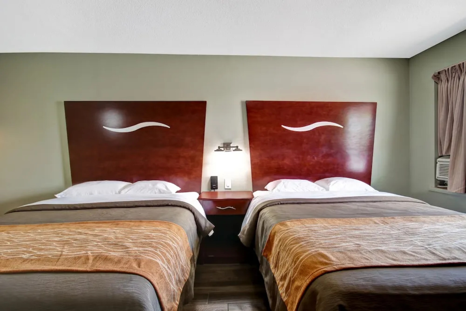 Canadas Best Value Inn-Burlington/Hamilton