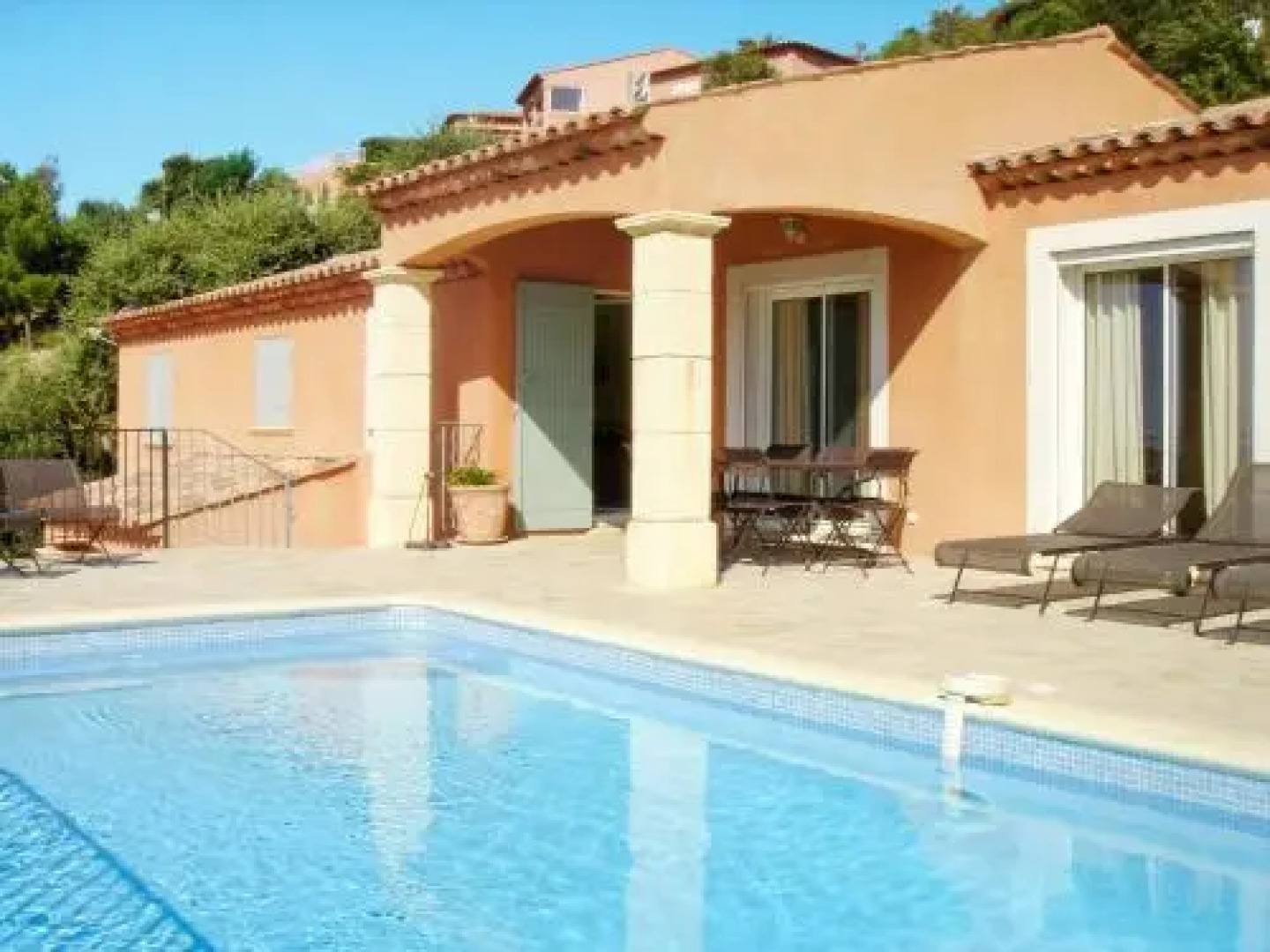 Les Provencales 151S