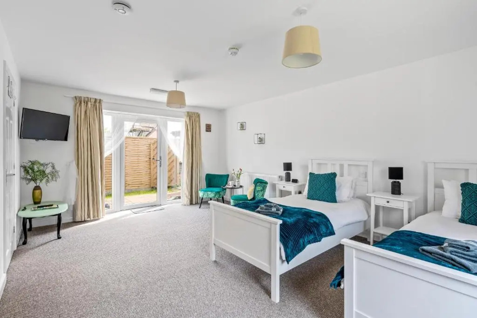 Number 4 - Lytton Tree Lodge, Reydon, Southwold