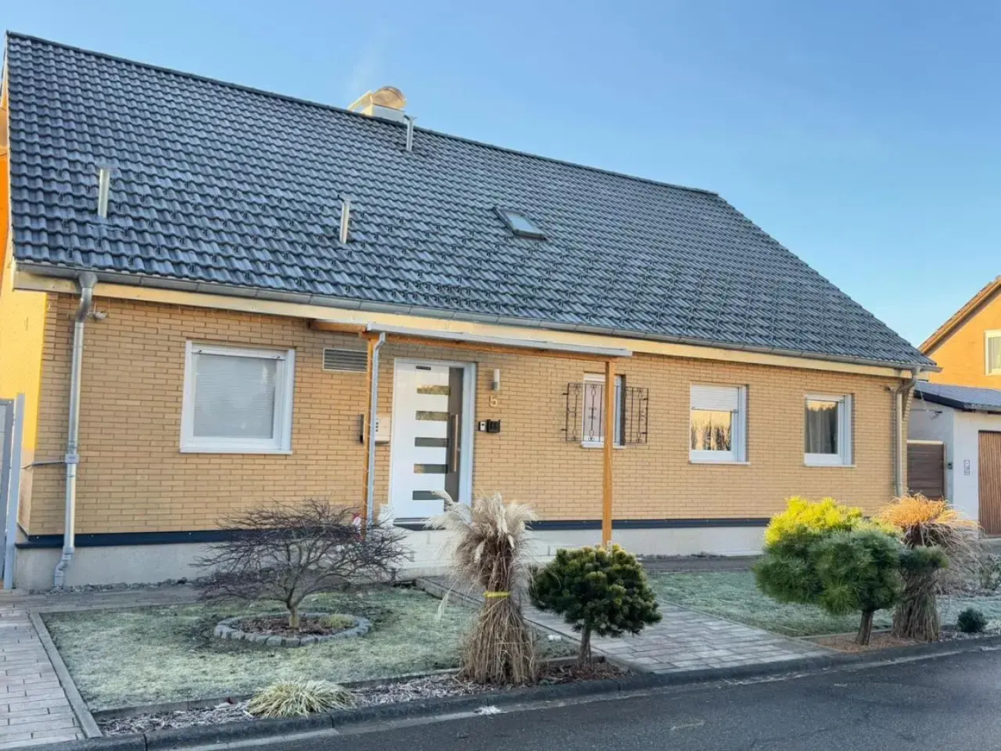 Ferienwohnung mit Sauna und schönem Garten