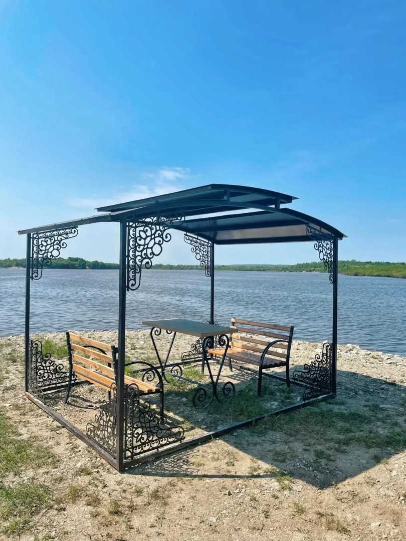 Зейский берег