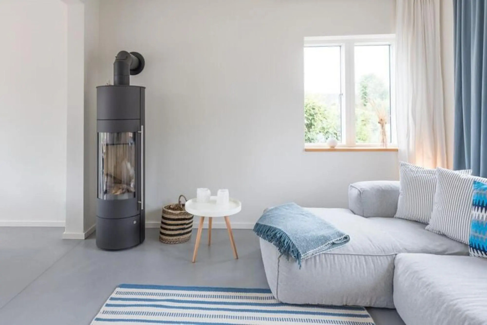 charming holiday home in the small fishing village of Tönning