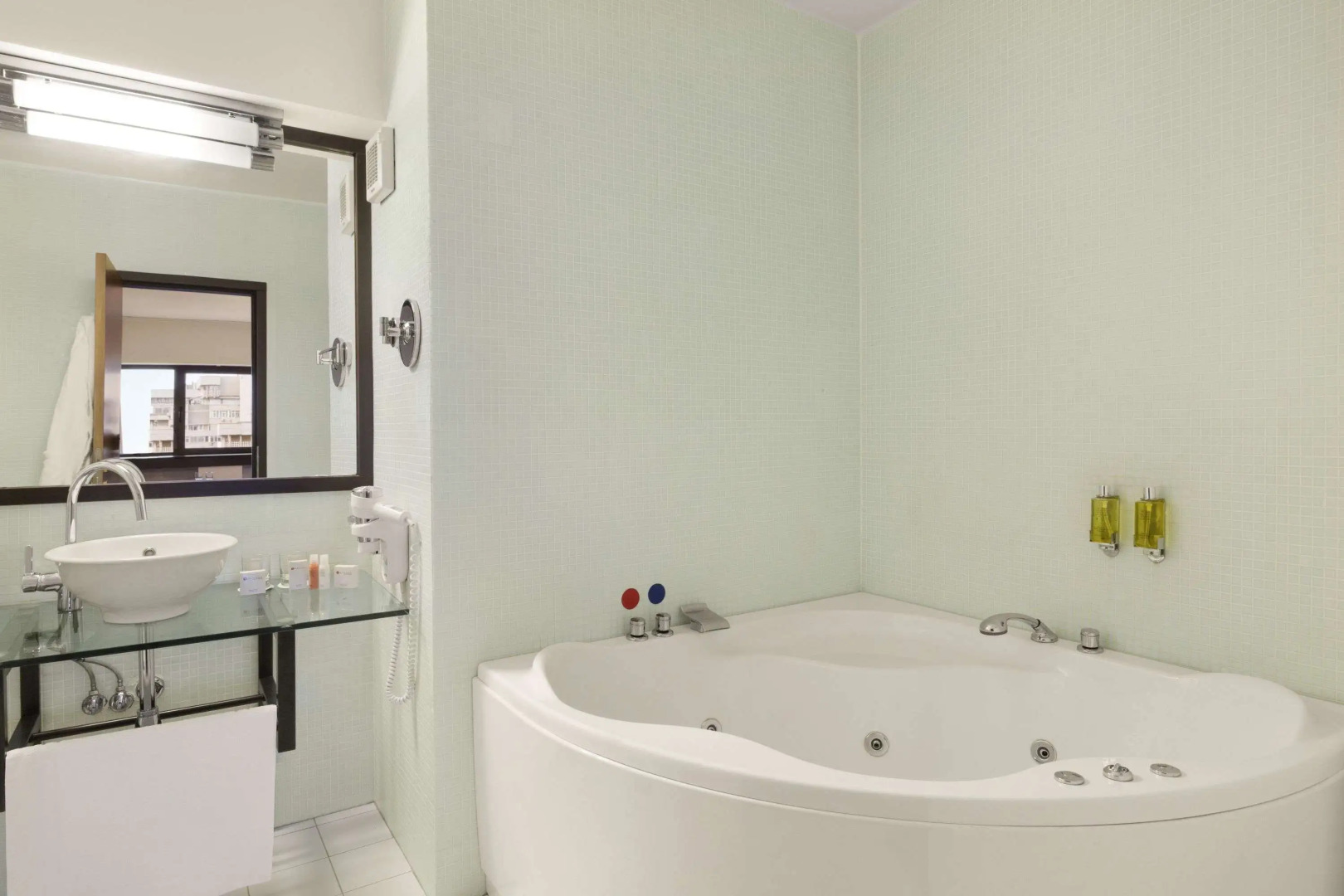 Ramada by Wyndham Iasi City Centre