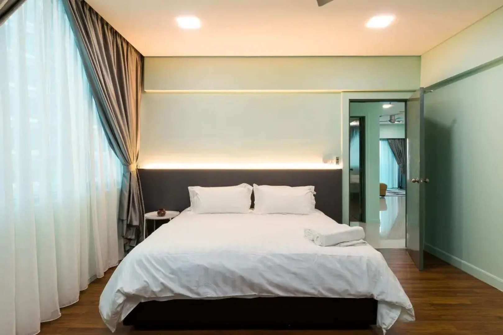 Spacious Condo for 6 in KL City Center