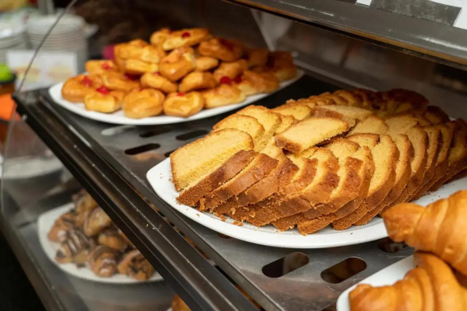 Aracan Eatabe Luxor Hotel