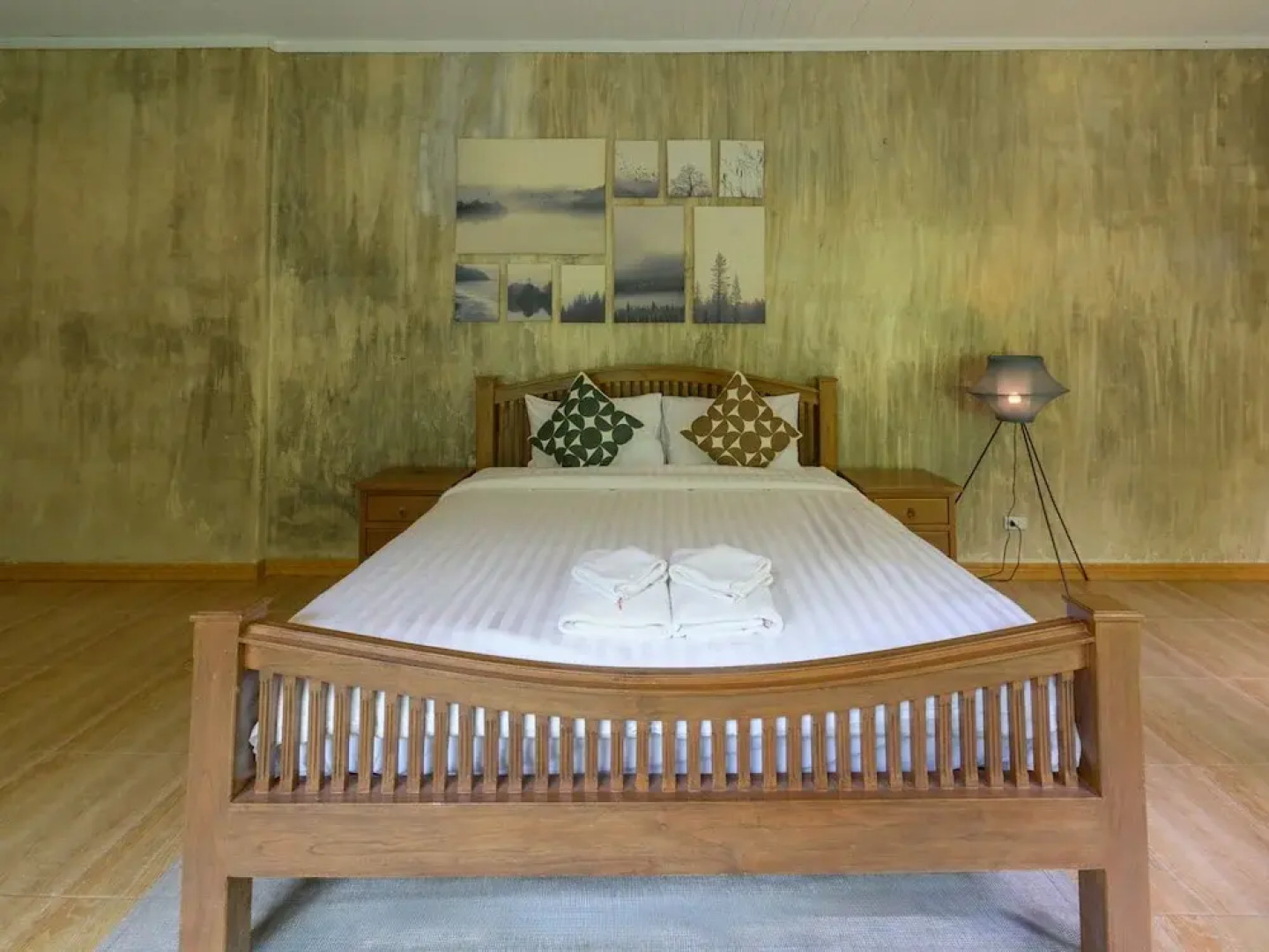 The Stream House at Mae Kampong