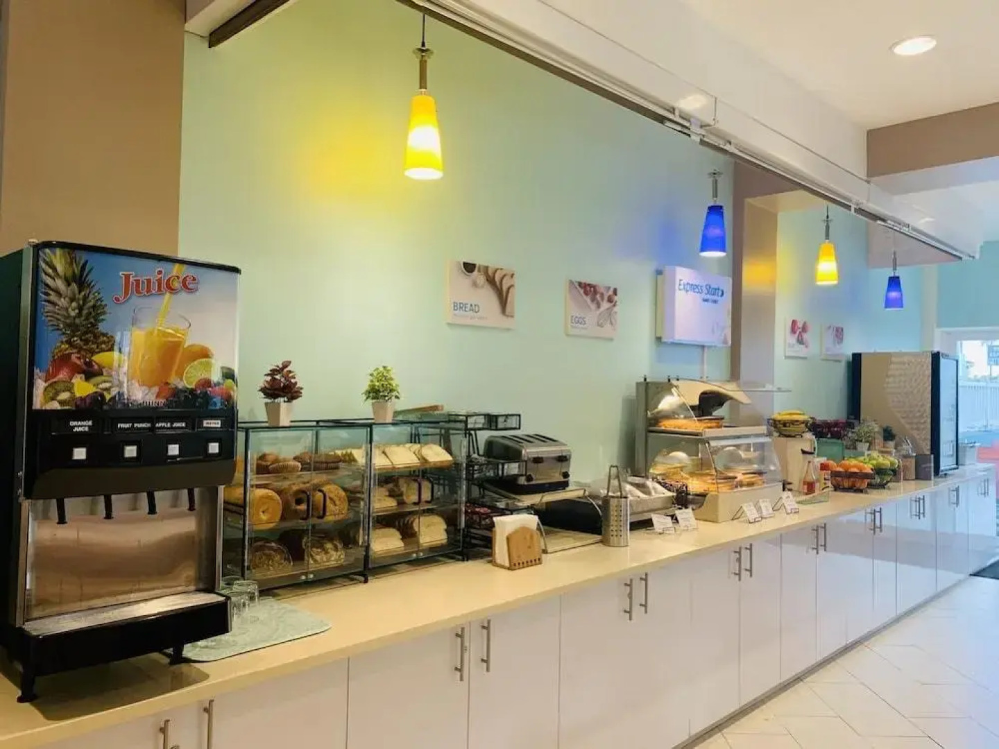 Holiday Inn Resort Nassau