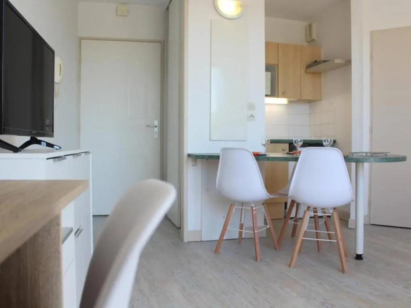 Appartement La Rochelle, 1 pièce, 3 personnes - FR-1-246-299