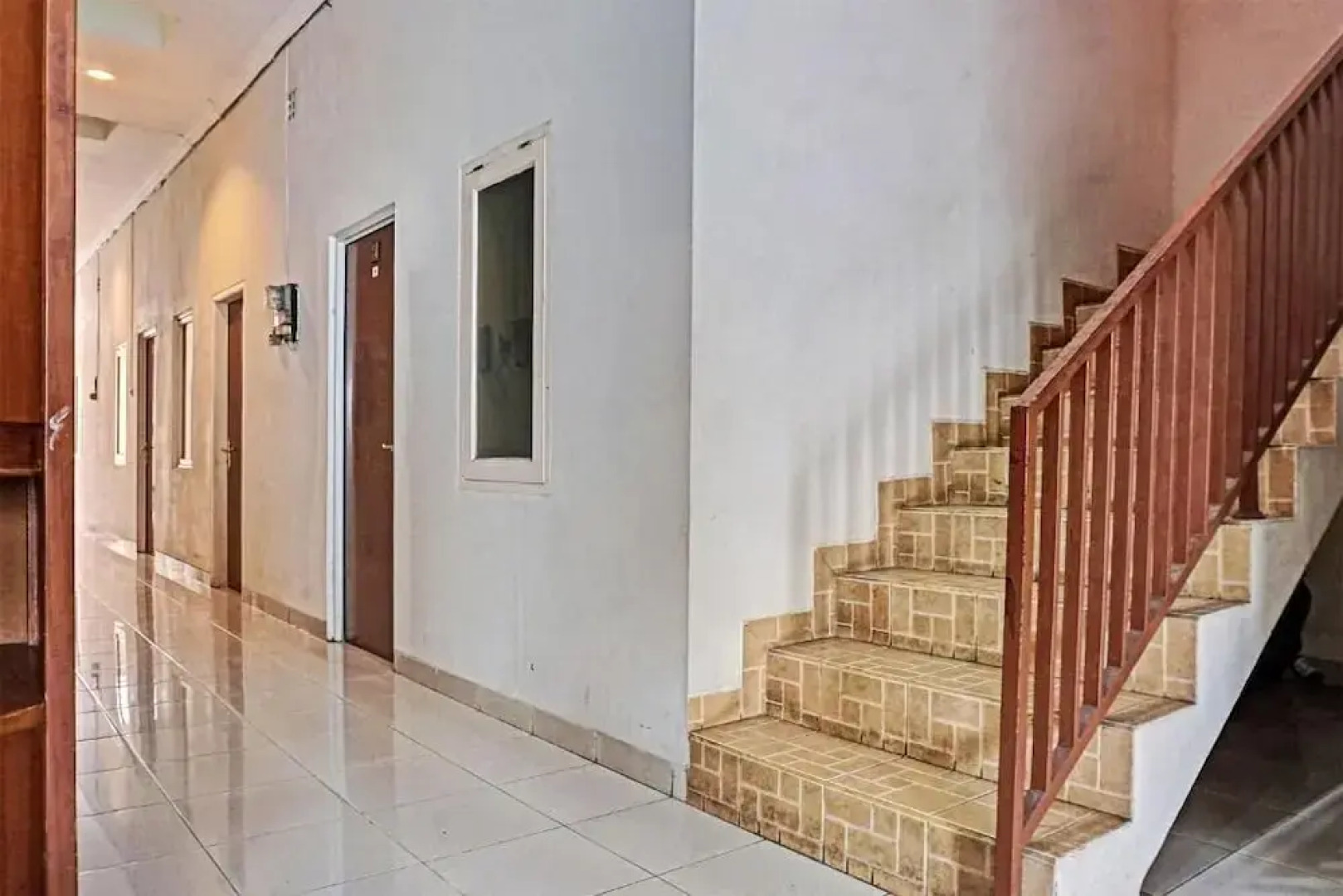 OYO 91849 Karawaci Taman Permata 5