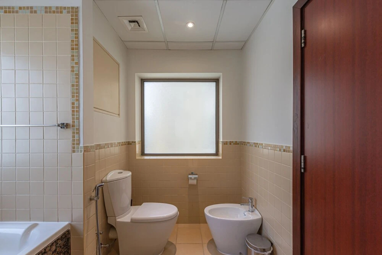 Marco Polo - Charming & Spacious 2BR Apt with Dubai Eye Views