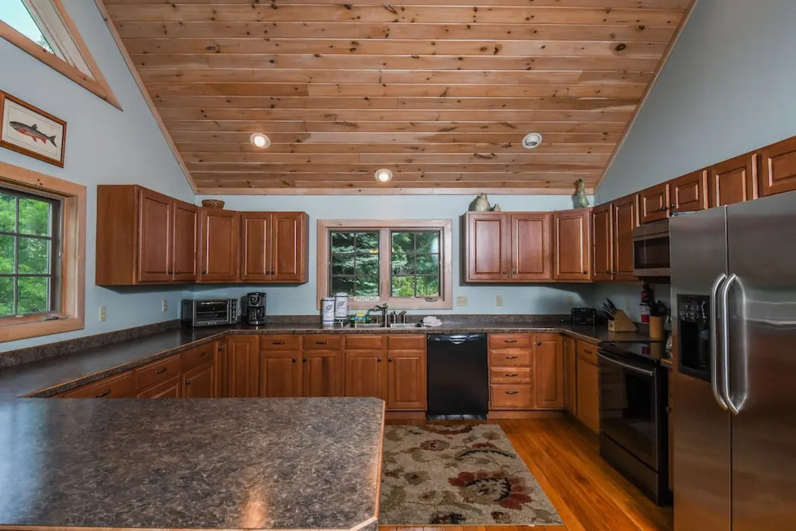 Glass Mountain Lodge 5 Bedroom House