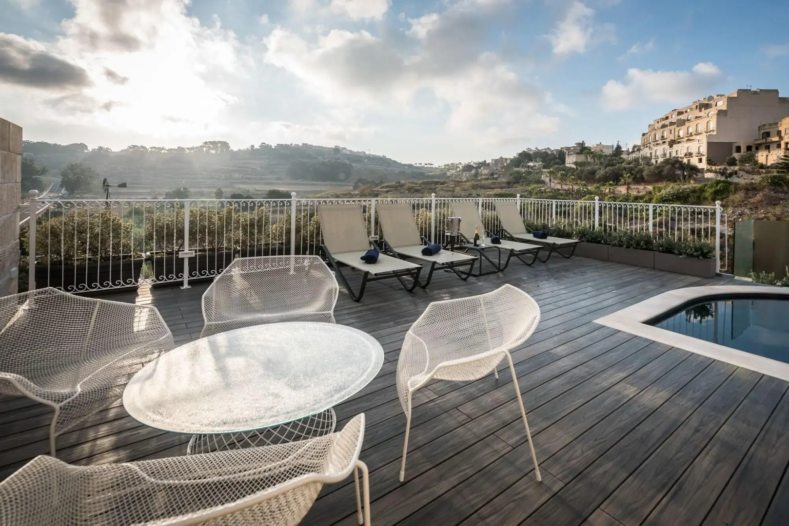 Cesca's Boutique Hotel