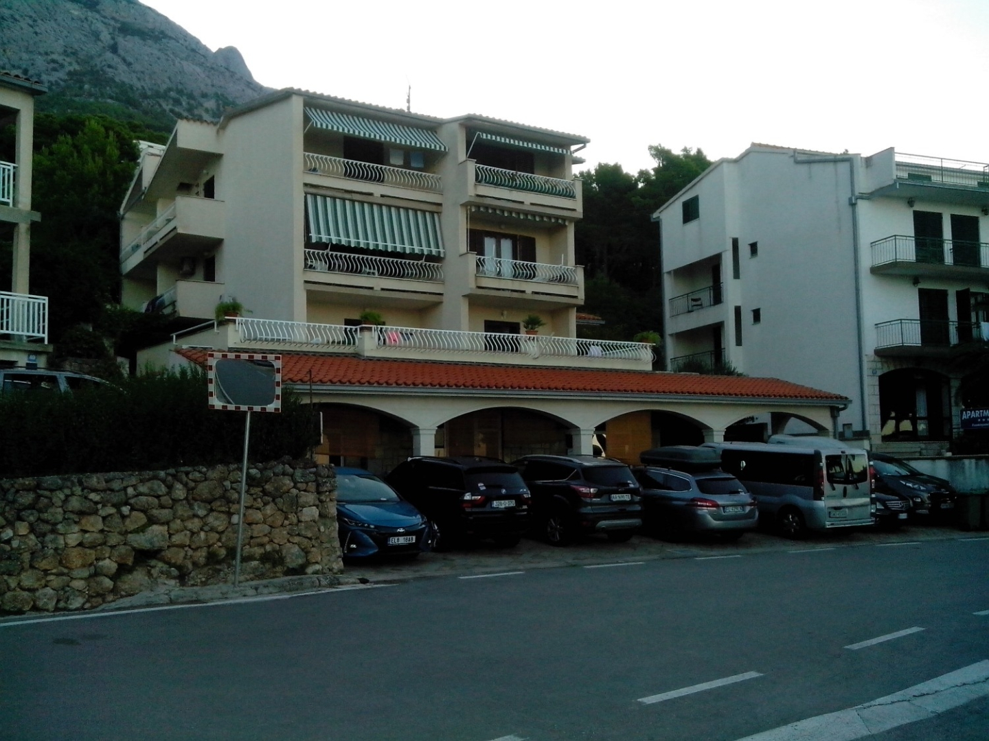 Apartment Nada - close to the sea and sea view A1 Brela, Riviera Makarska