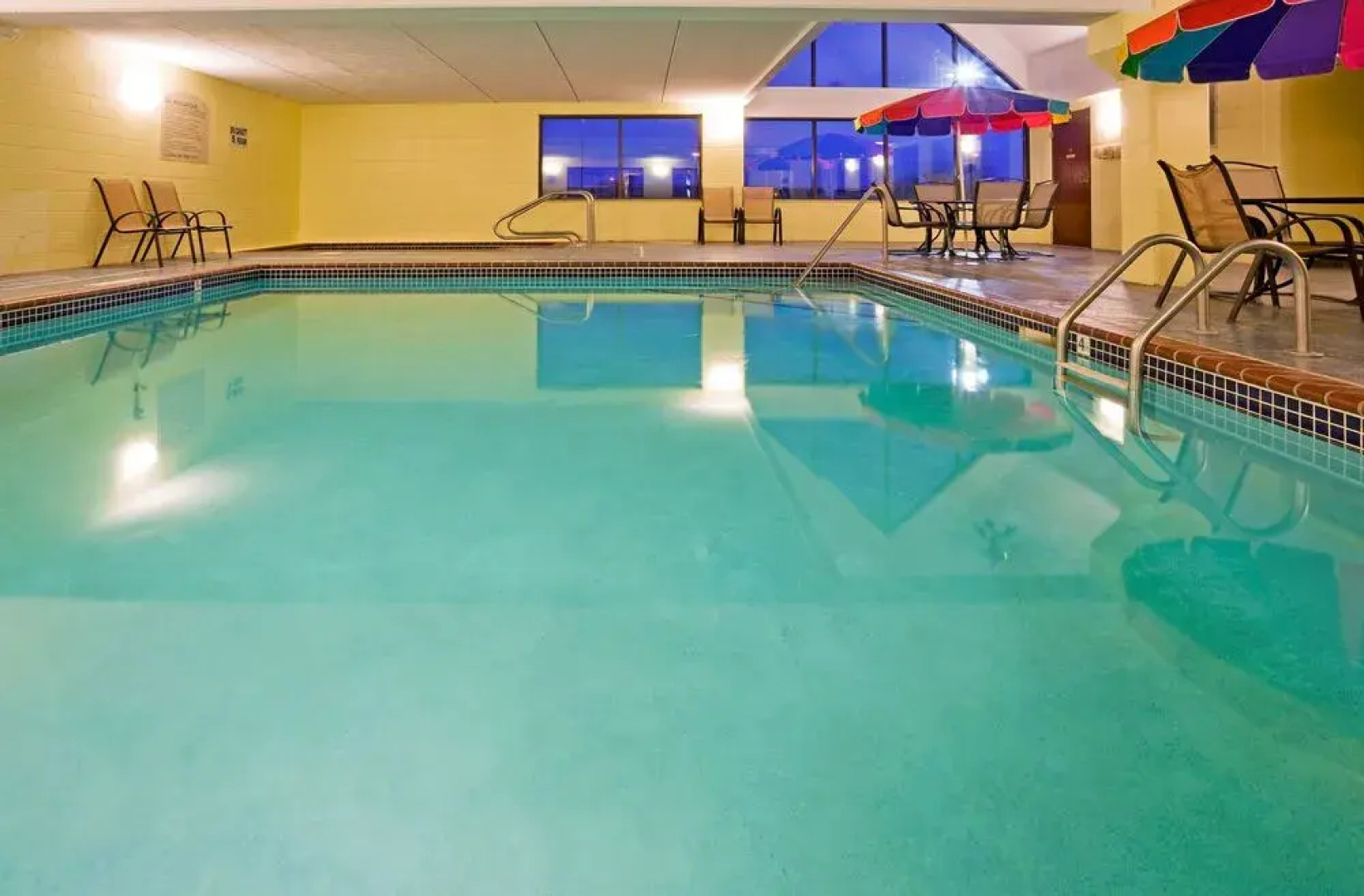 Holiday Inn Express & Suites Coon Rapids - Blaine Area