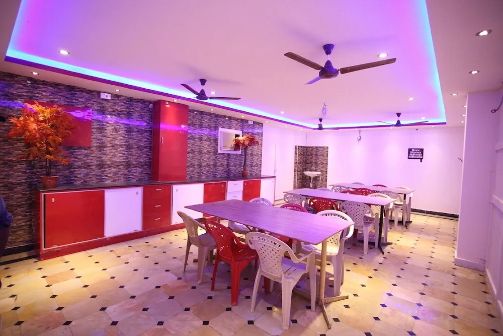Siva Sakthi Hotel A Unit Of Ammayi Hotel