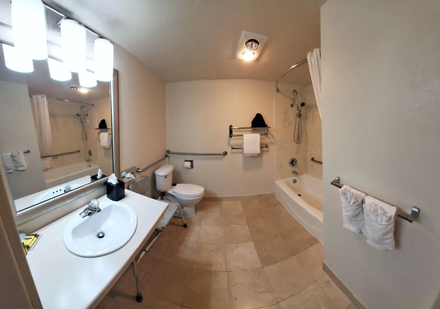 Best Western Plus Northwoods Inn