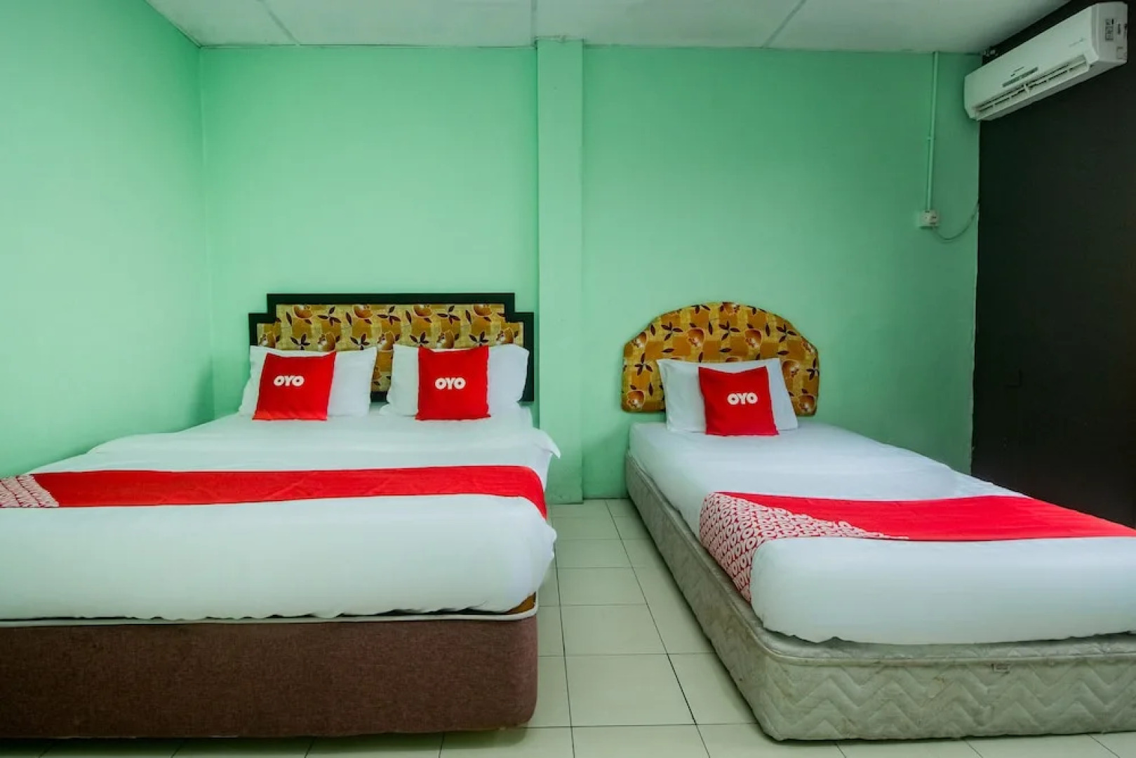 OYO 90124 Payang Puri Baru Hotel