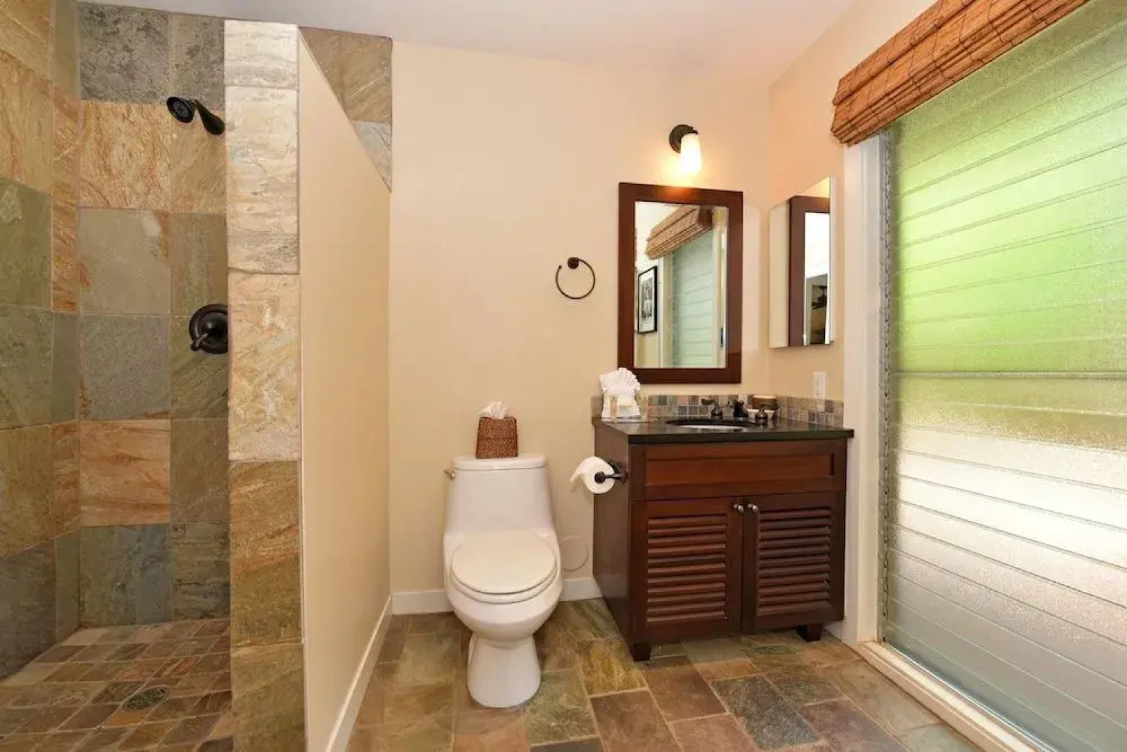 Aina Nalu G102 by RedAwning