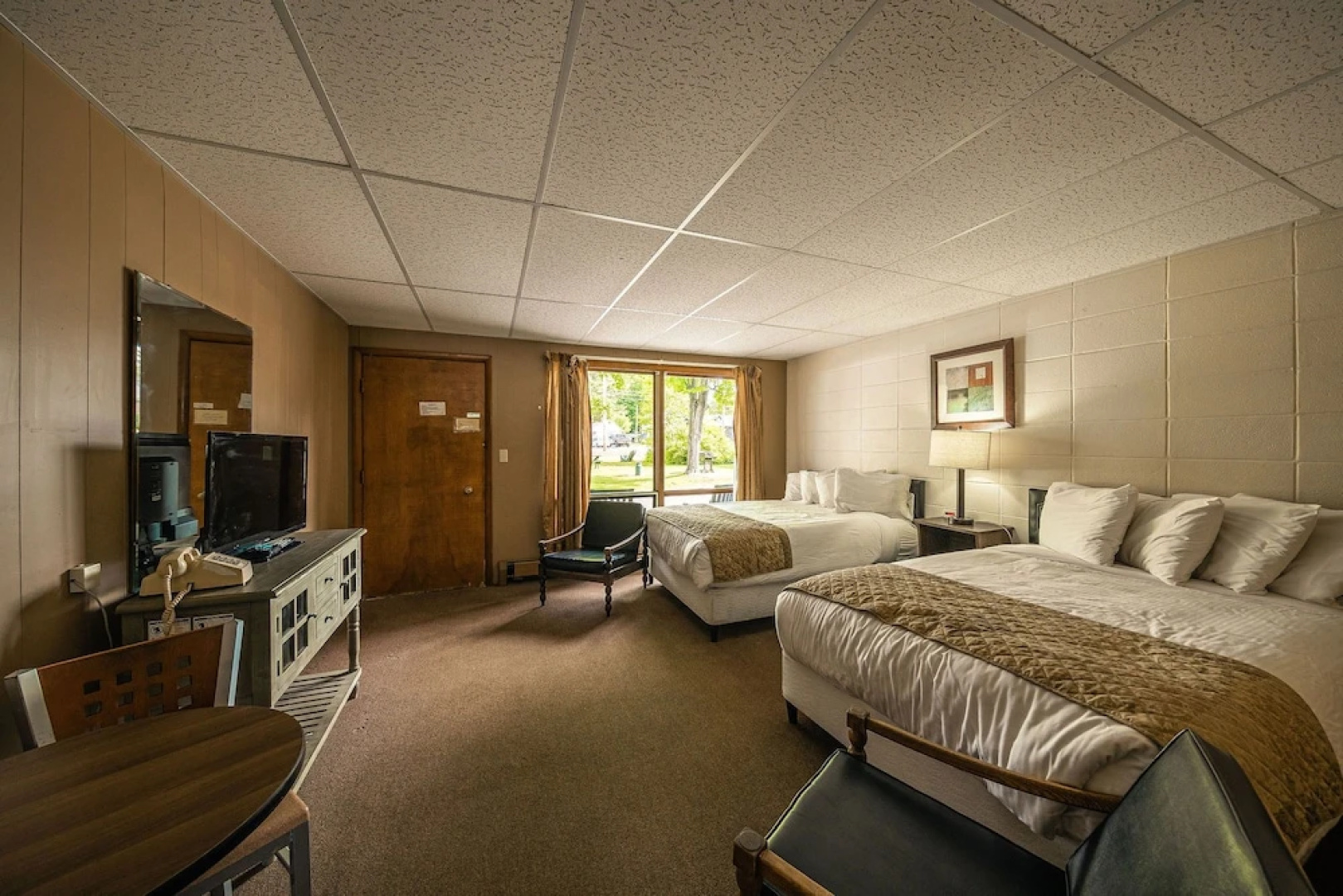 Park Motel and Cabins