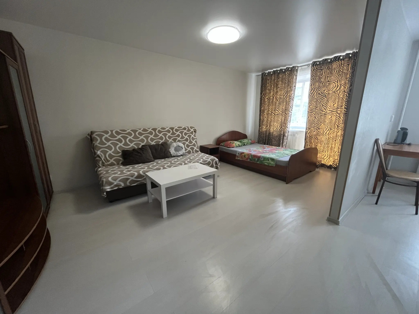 Loyal'ь (Лояль) на проспекте Строителей