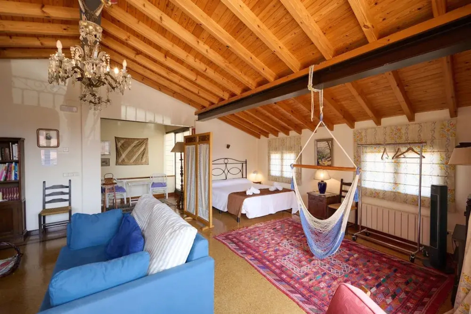 Wine Escape by Fidalsa