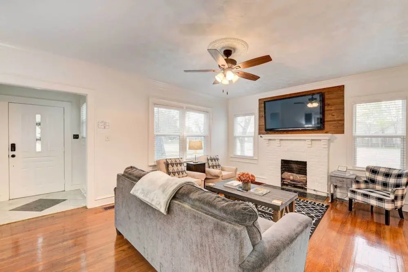 3 Mi to Baylor: Waco Vacation Rental