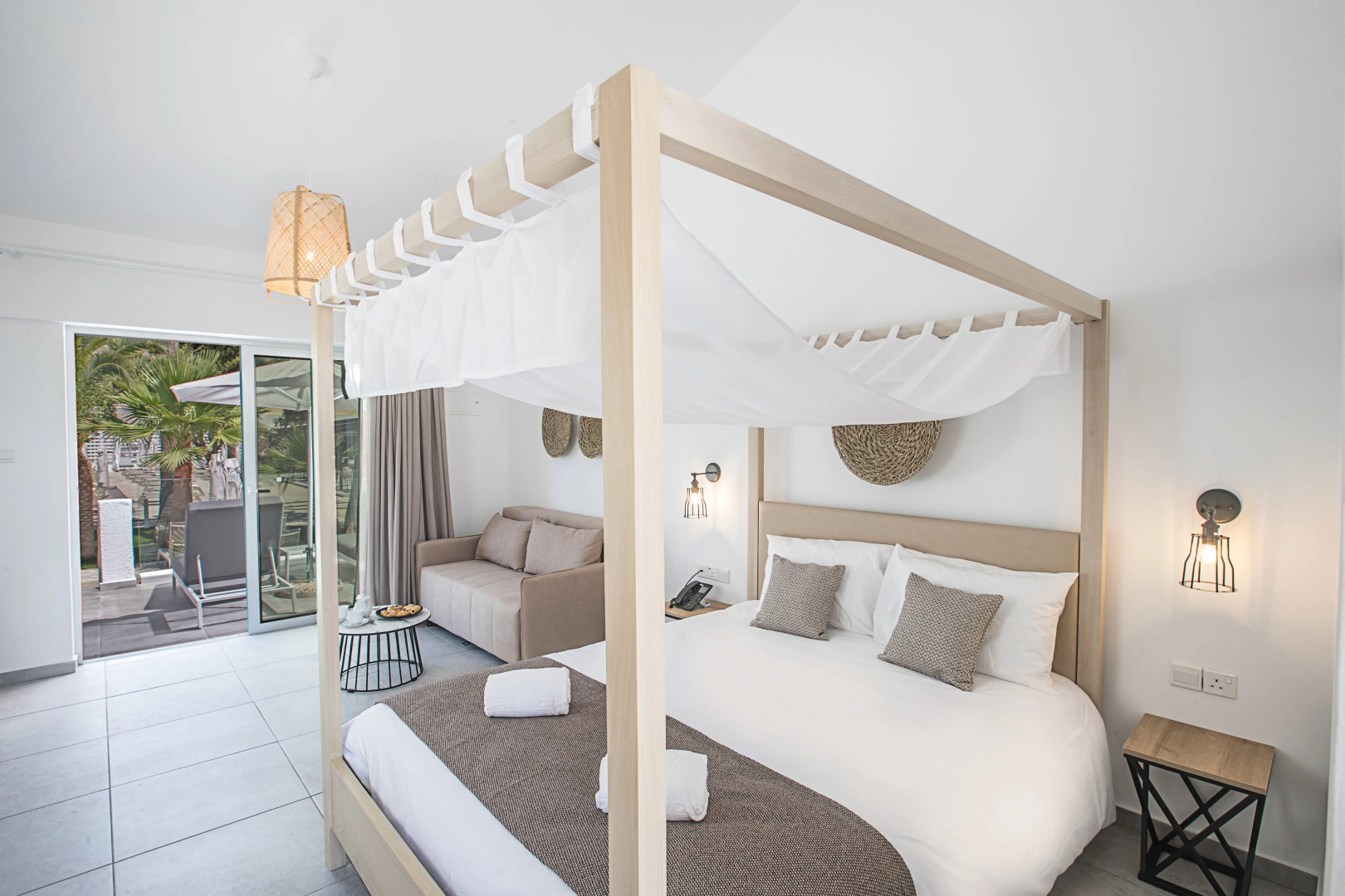 Bohemian Gardens Hotel