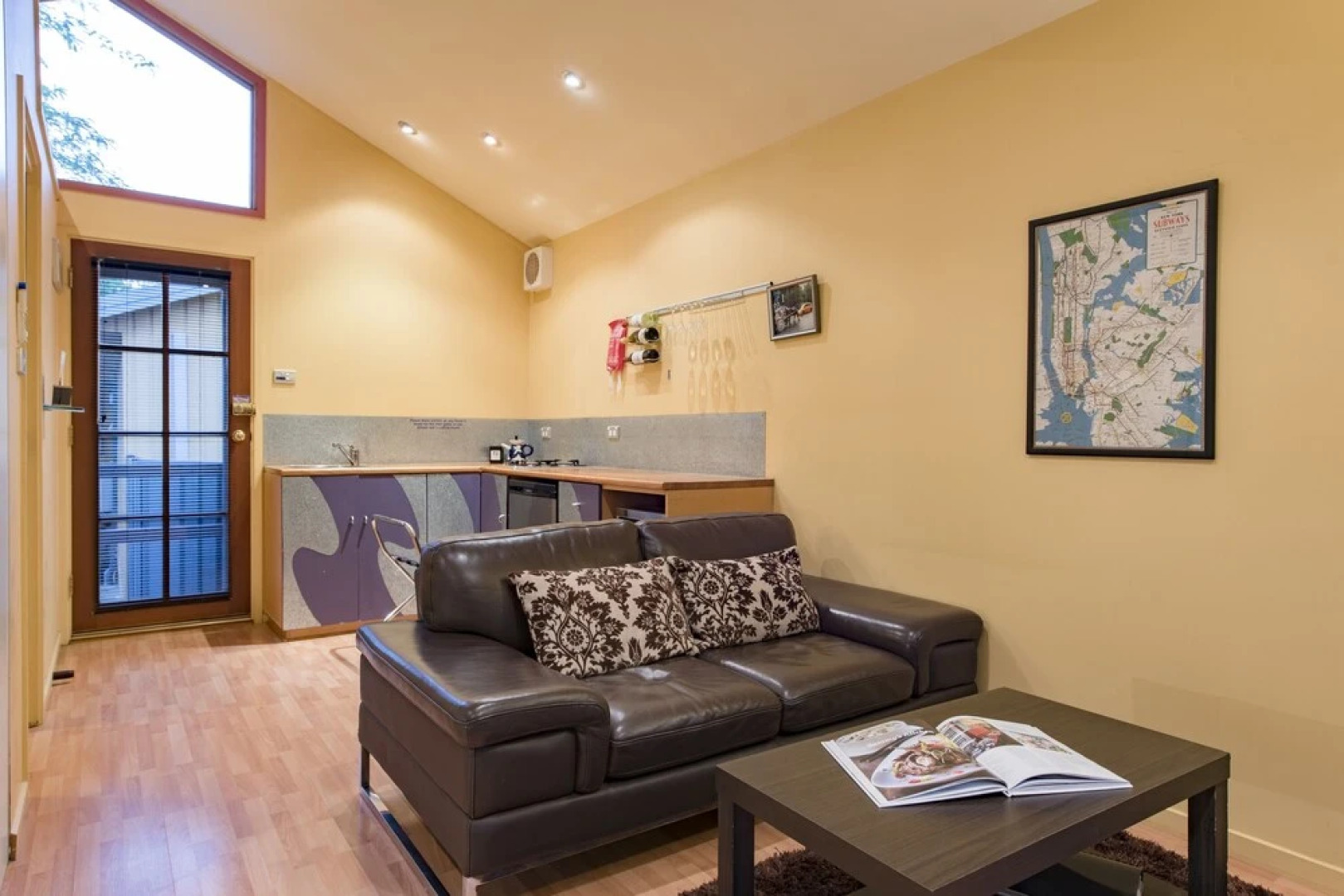 Earle Street Apartment