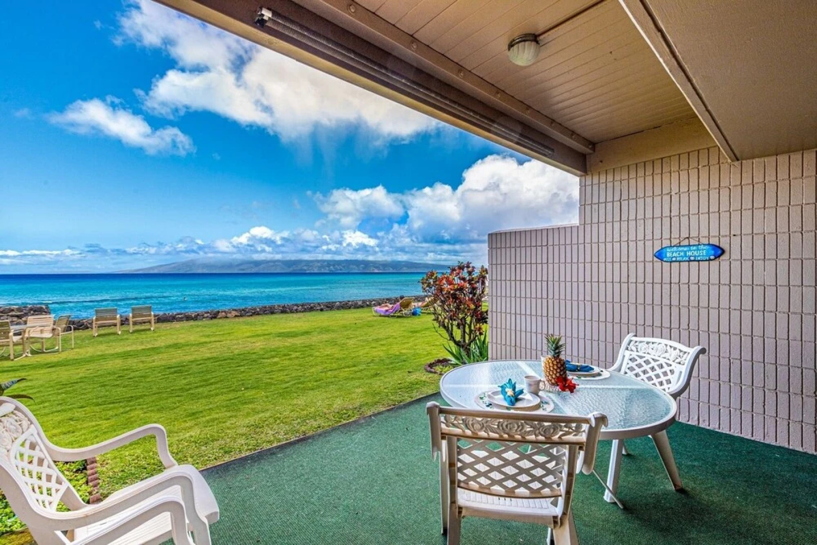 Kaleialoha #207 1 Bedroom 1 Bathroom Condo by Redawning