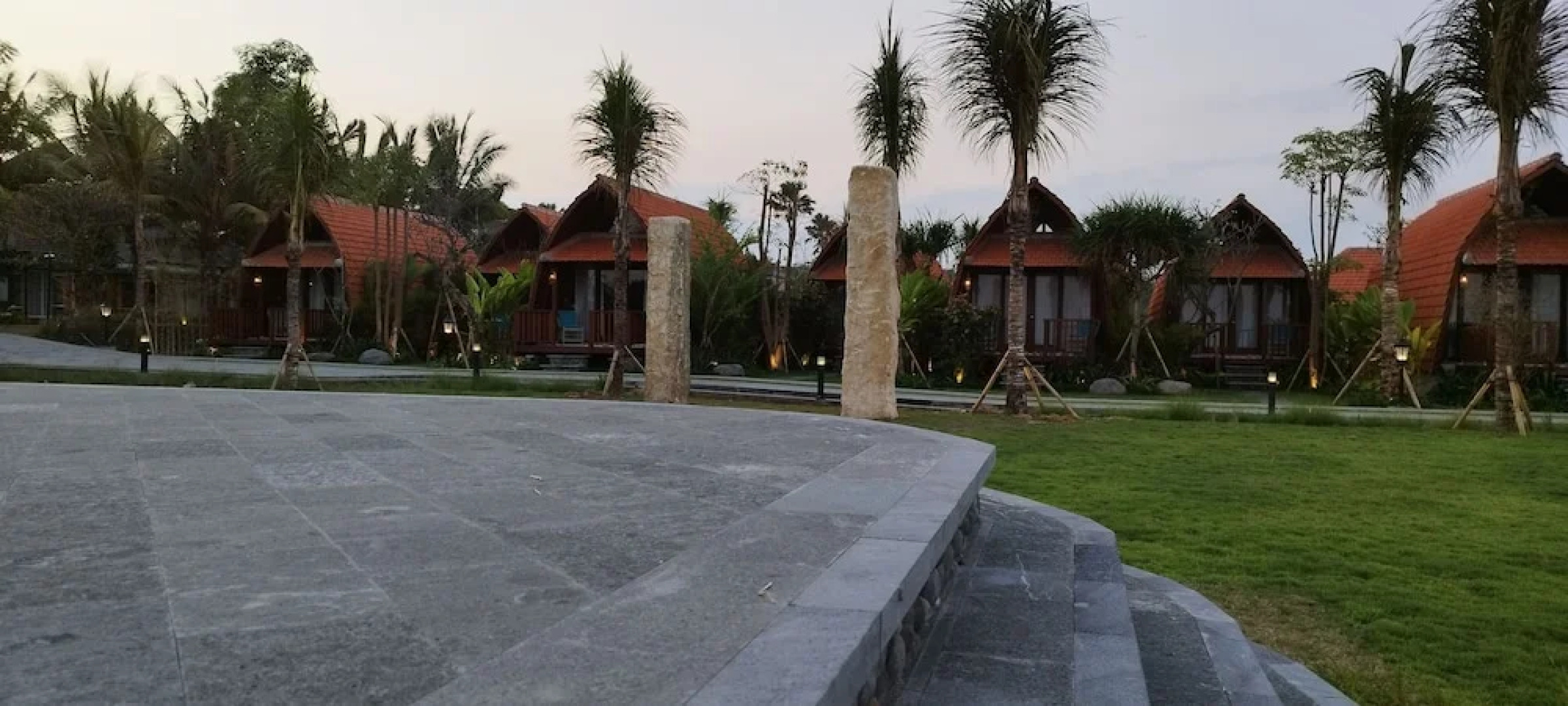 Room-love Without Boundaries Num9759