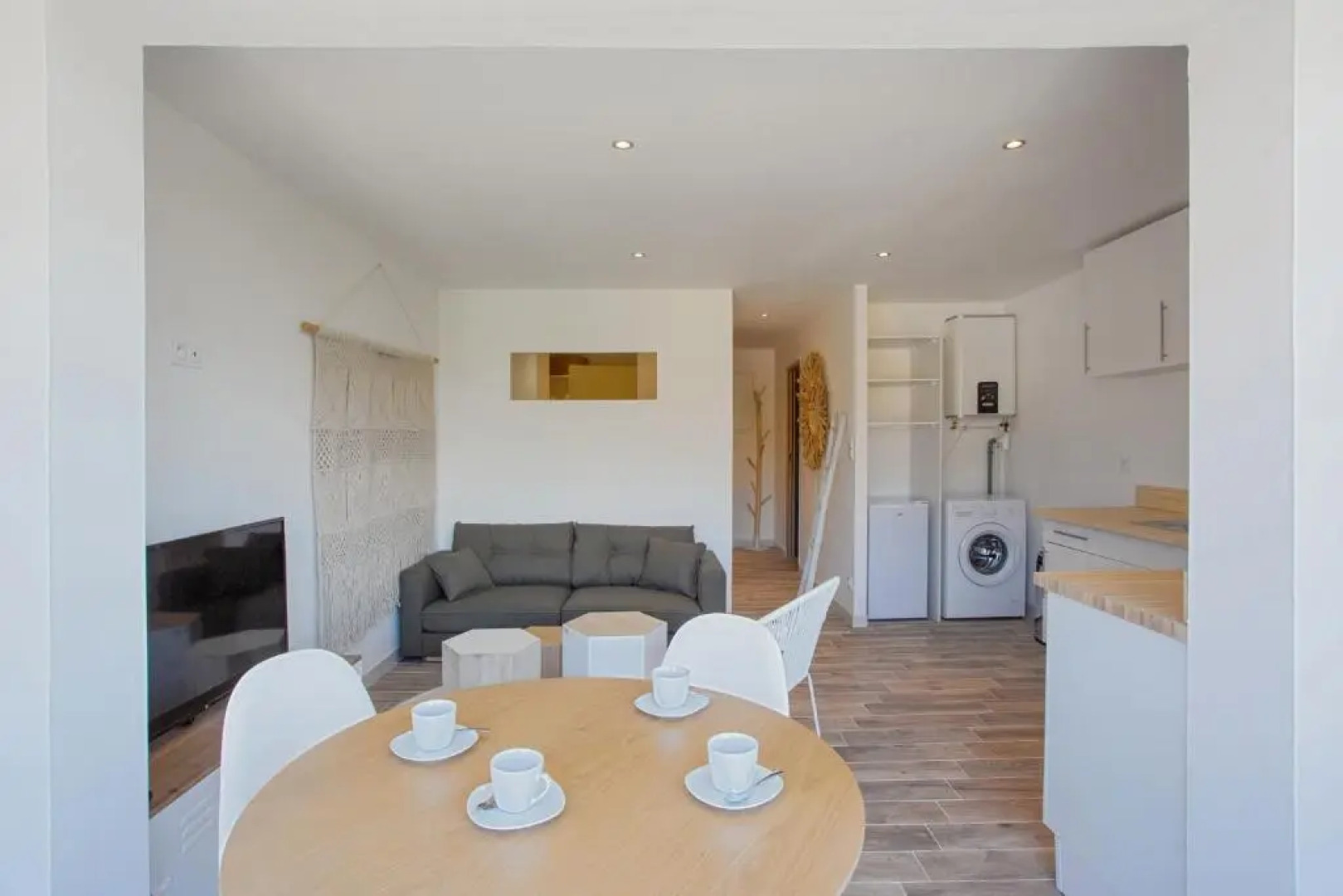 Joli T2 bord de mer tout équipé