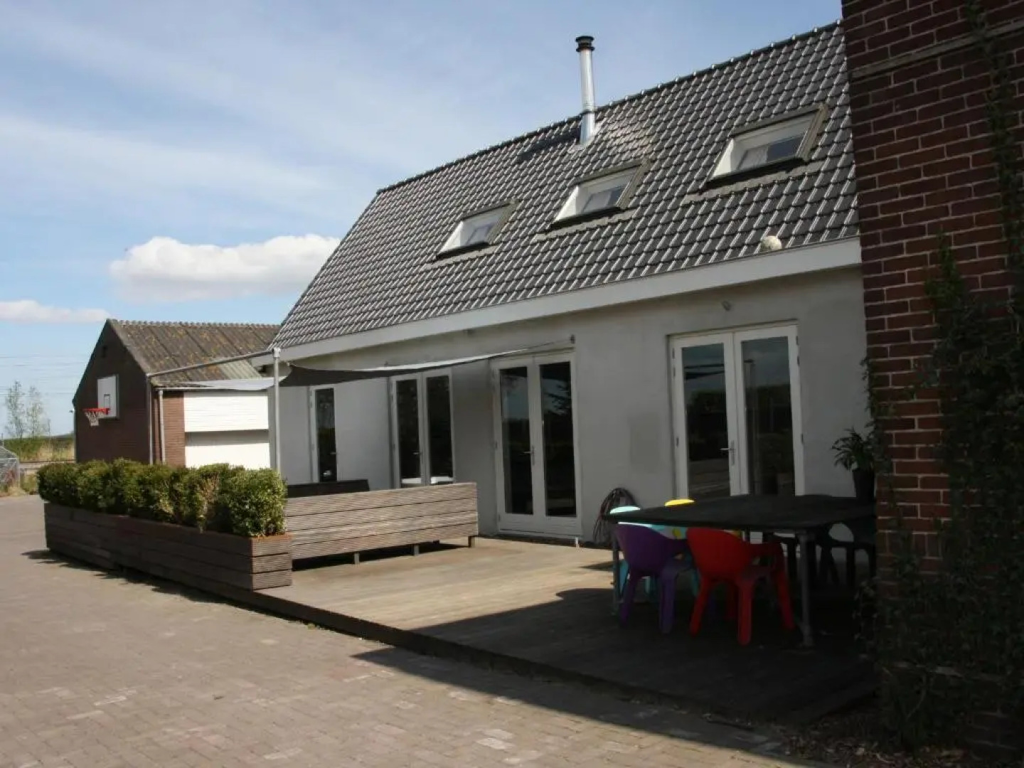 Loft, Private House with wifi and free parking for 1 car