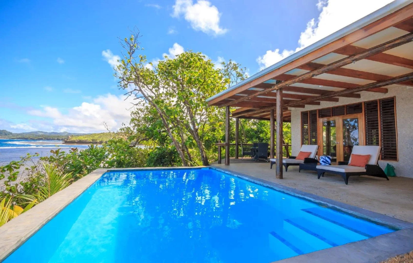 Savasi Island Resort