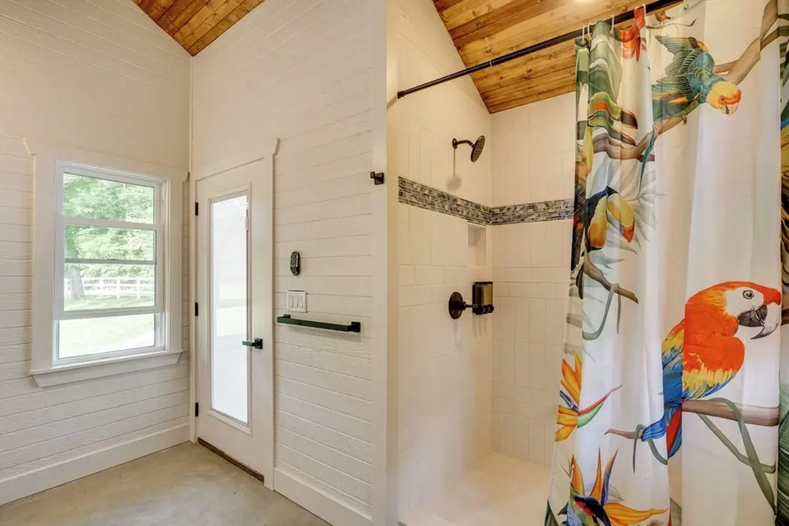 10-acre Lakefront Home w/ Pool, Hot Tub & Dock!