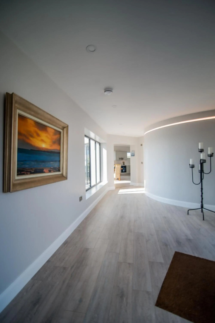 Spectacular ocean views & minutes to Cliffs- Clahane Shore Lodge