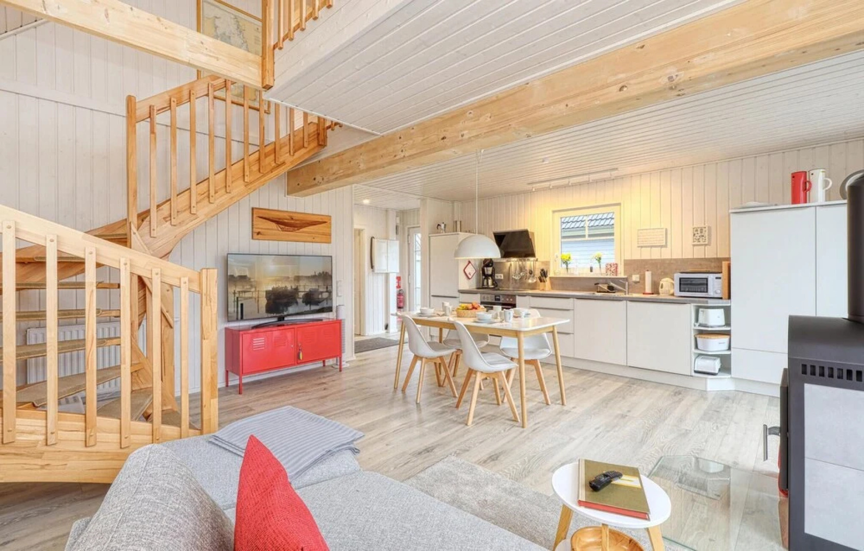 Amazing Home in Zerpenschleuse With Wifi and 2 Bedrooms