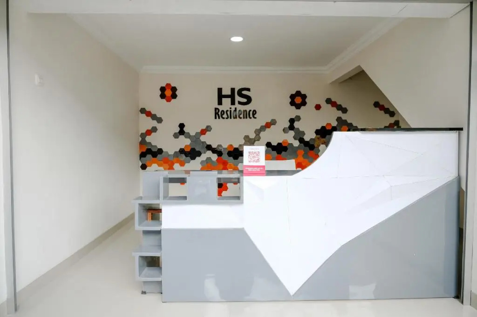 OYO 2140 Hs Residence