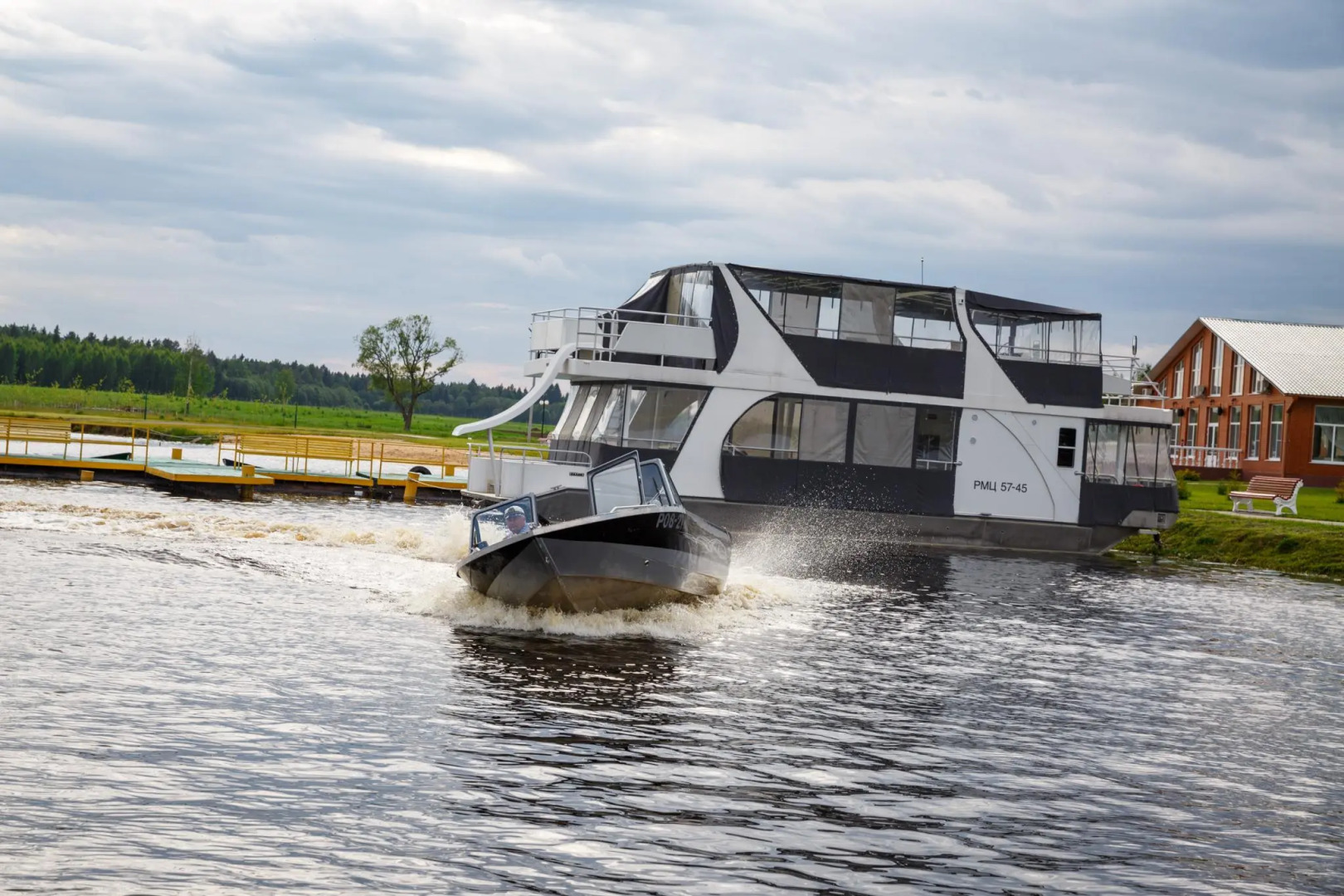 Александровская Слобода