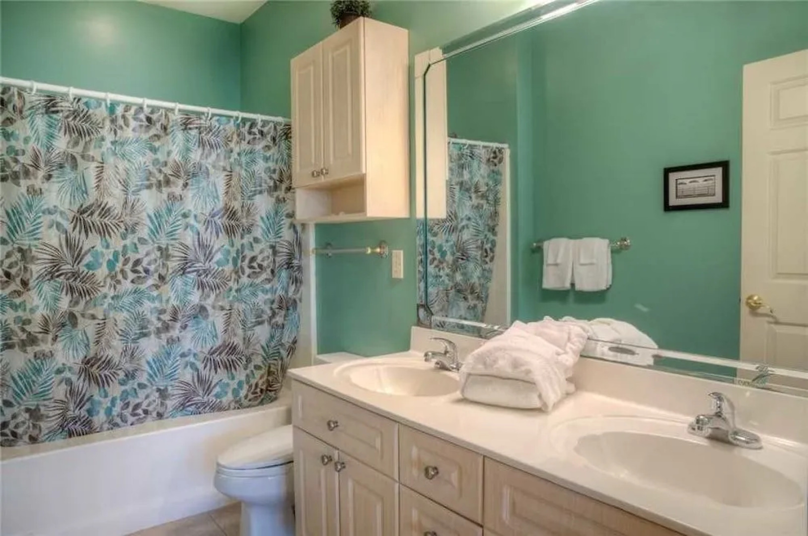 Magnolia Pointe 103 4887 2 Br condo by RedAwning