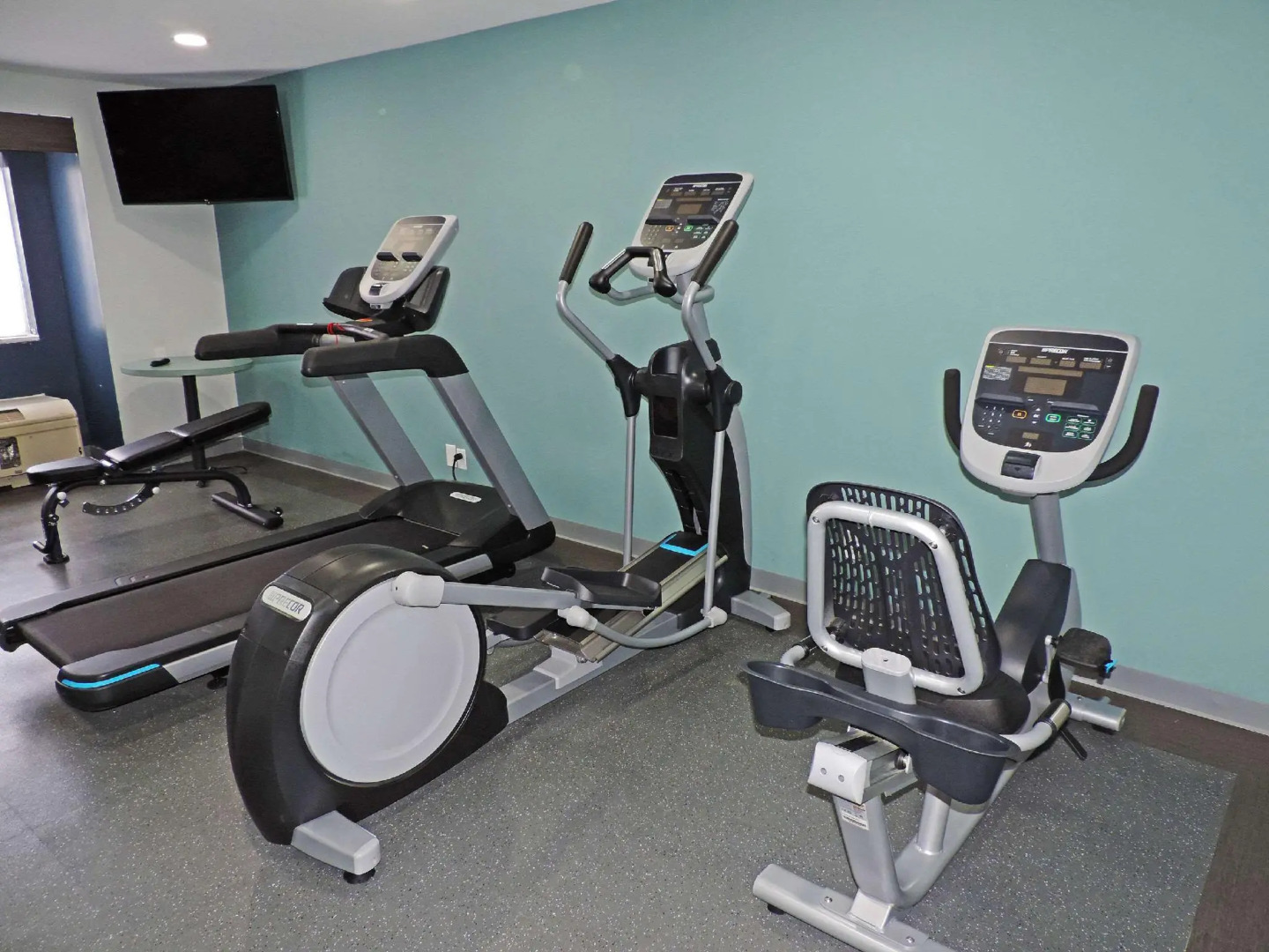 MainStay Suites Clarion, PA near I-80