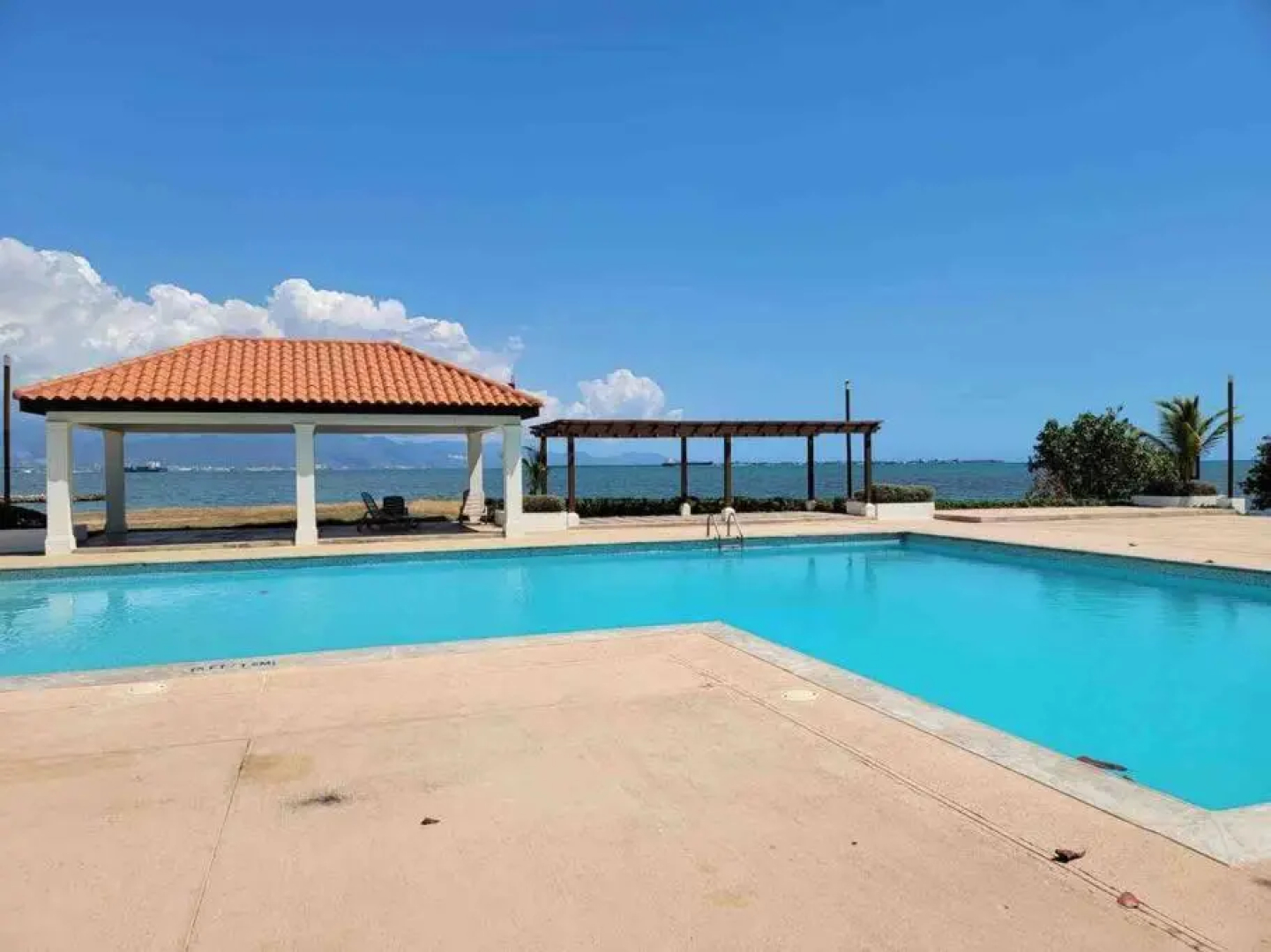 5 star by the sea (oceanview)