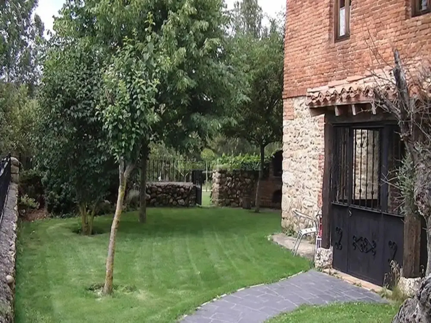 La Cuadra De La Tila